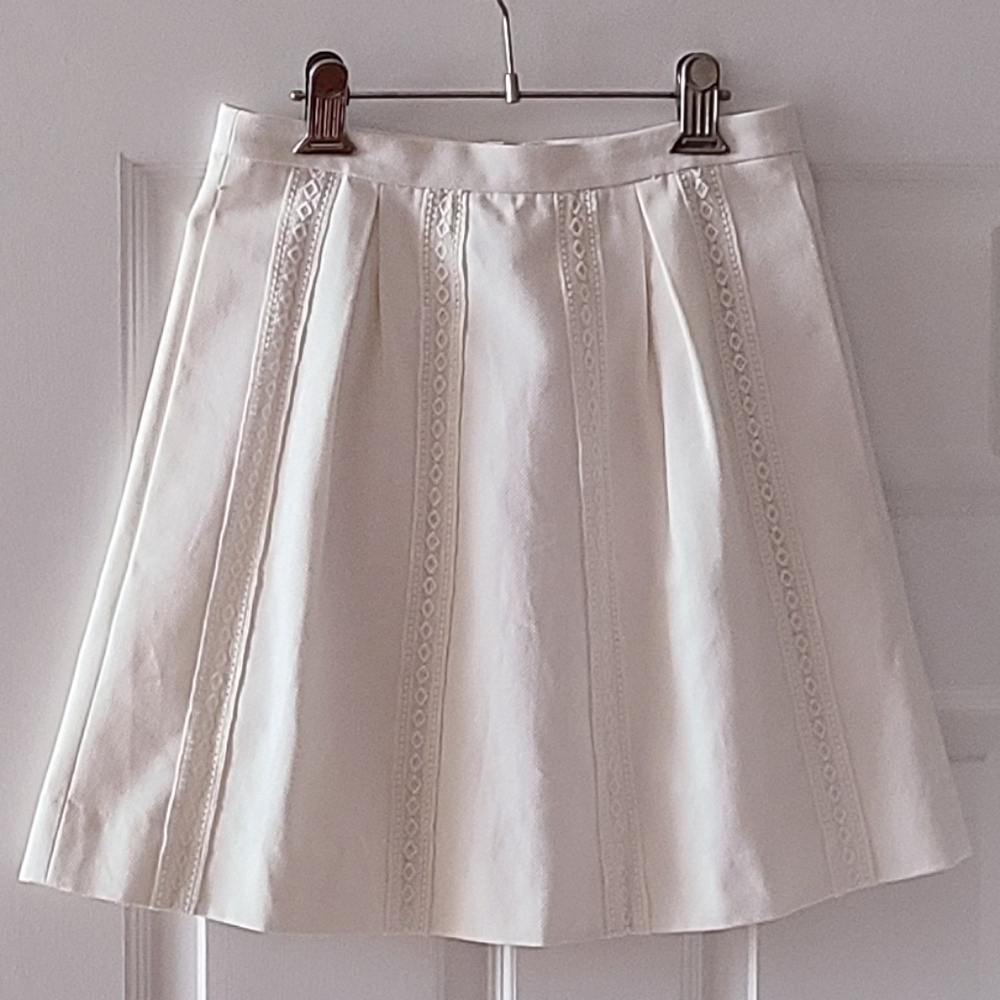 J.Crew A Line White Skirt Size oo Embroidered Lace 100% Cotton